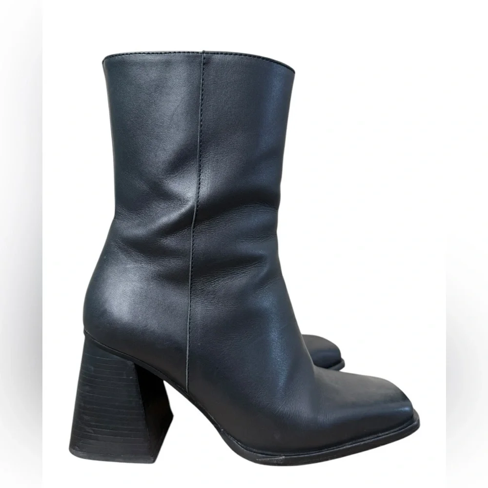 Feners La Semaine Ankle Boot size 37